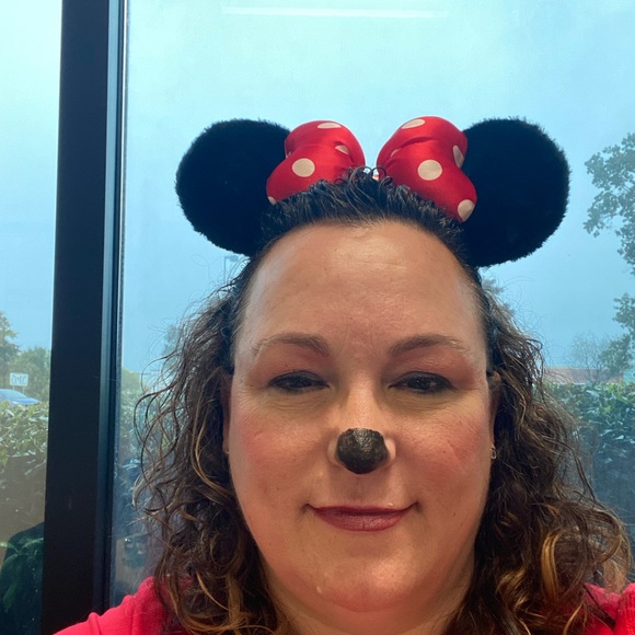 Meet your Posher, AmySue - Picture 3 of 7